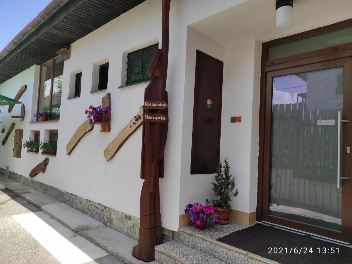 Hotel Tatrania Stará Lesná Eksteriør billede